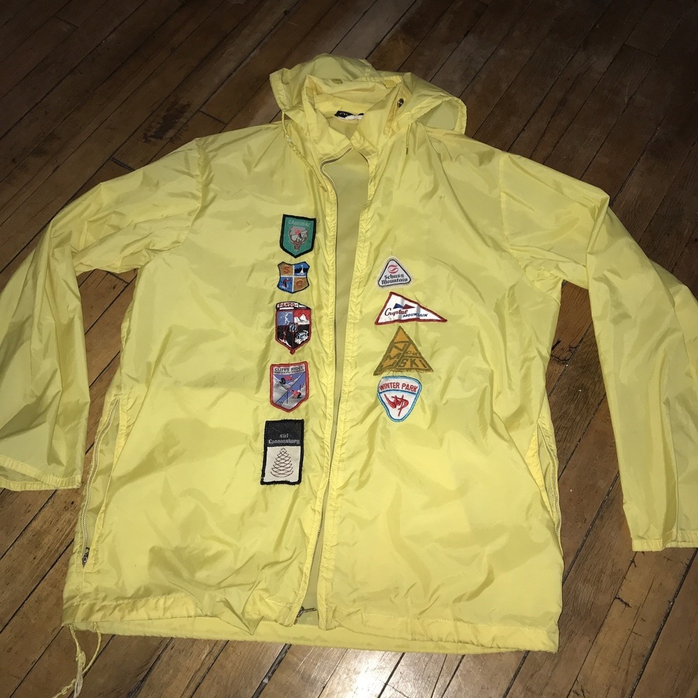 Obermeyer‎ Mens Large Yellow Windbreaker VINTAGE Michigan Ski Patches (1of1)